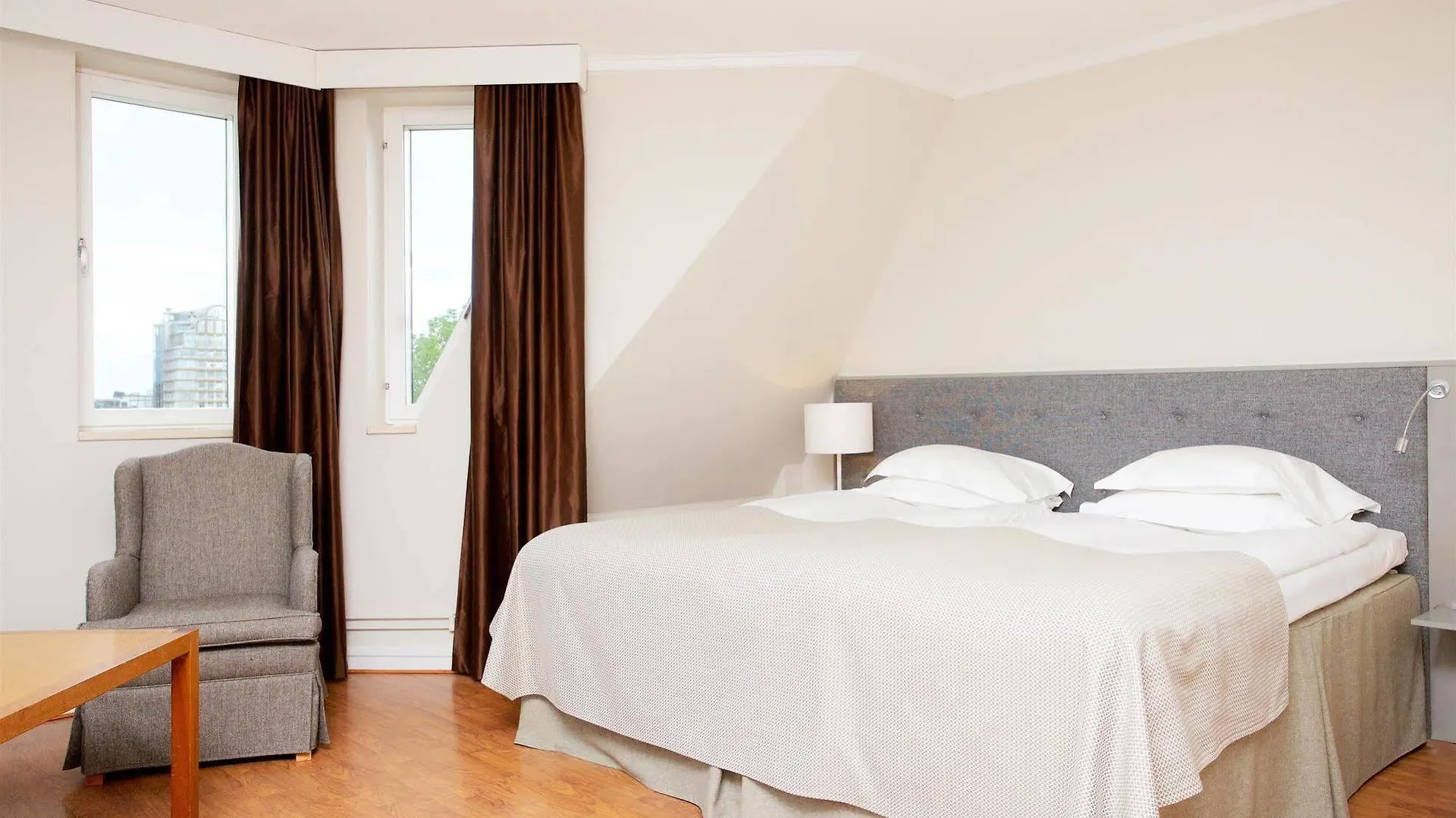 Hotel Bishops Arms Malmoe  Мальмё